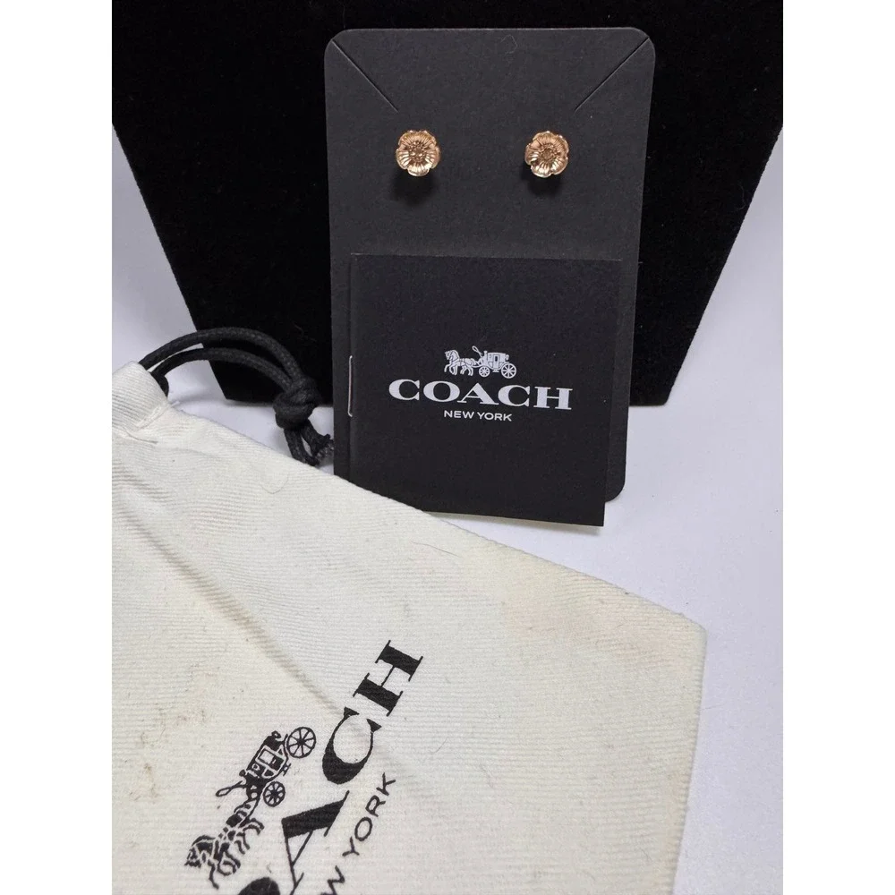 Coach Tea Rose Stud Earrings Rose Gold Tone Crystal Floral Jewelry with Pouch